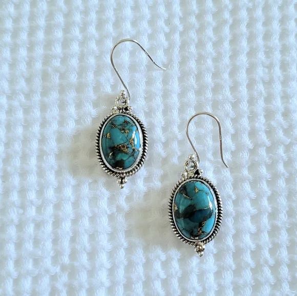 Shivam Oval Shaped Turquoise With Gold💛 Veins Earrings